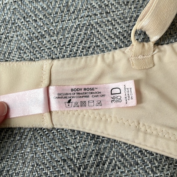 La Vie en Rose Wireless Push-Up Bra 36D - Picture 8 of 13